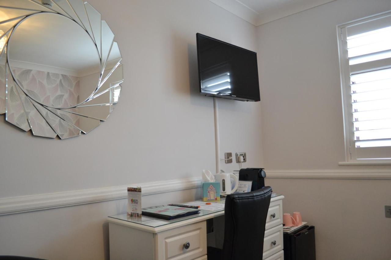 Harriet House 4*